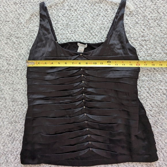 Cache Women's (Size XL) Black Silky Pleated Top with Silver Stud Accents - Picture 5 of 11